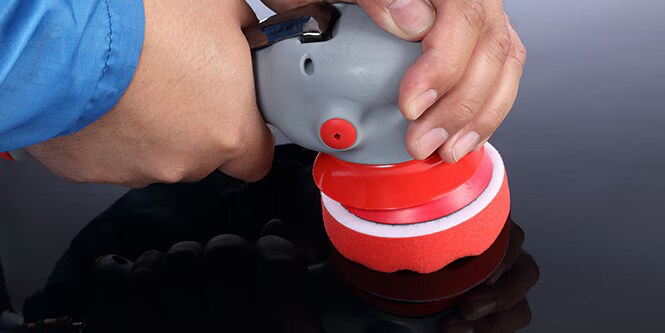 3M Polisher doing paint repair
