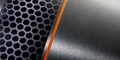 A car using 3M™ Bridge Line Knifeless Tape